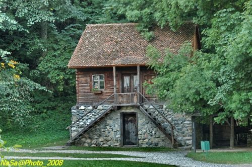 DSC_7011b.jpg